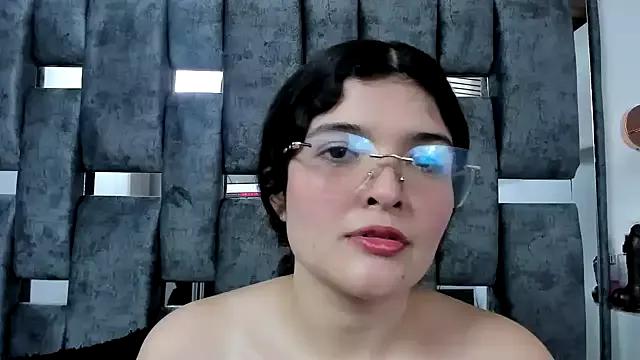 ARTEMISAKIM from StripChat