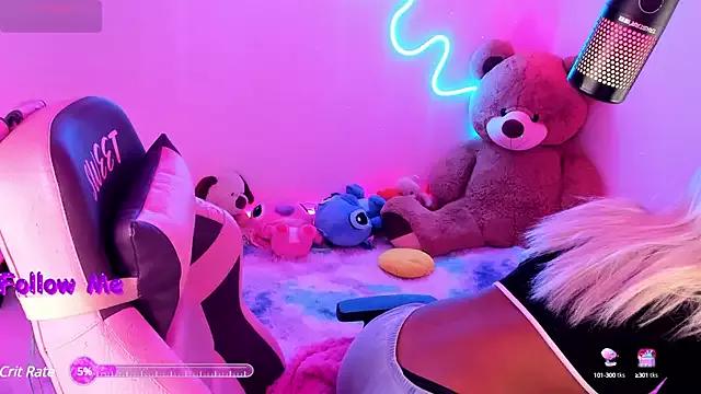 AshantiiSweet from StripChat