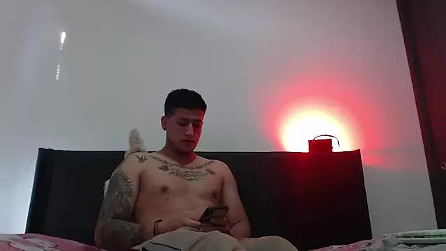 Aurora_blossom__ from StripChat
