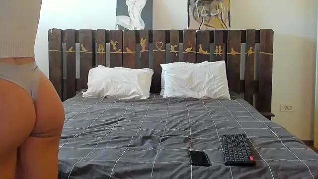 Ava_Carterr from StripChat