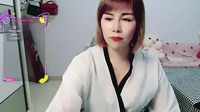 awamei from StripChat