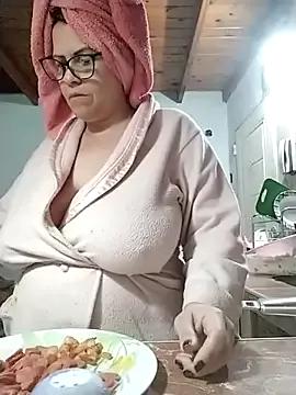 AyantiPonz79 from StripChat