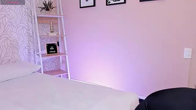 ayy_falcon from StripChat