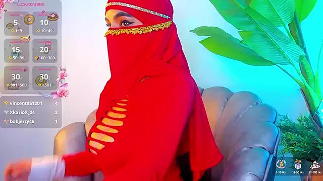 azahara_faraah from StripChat is Freechat