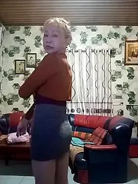 Baby-sexysweet69 from StripChat