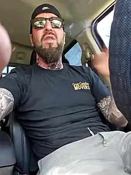 Beardedtattood from StripChat is Freechat