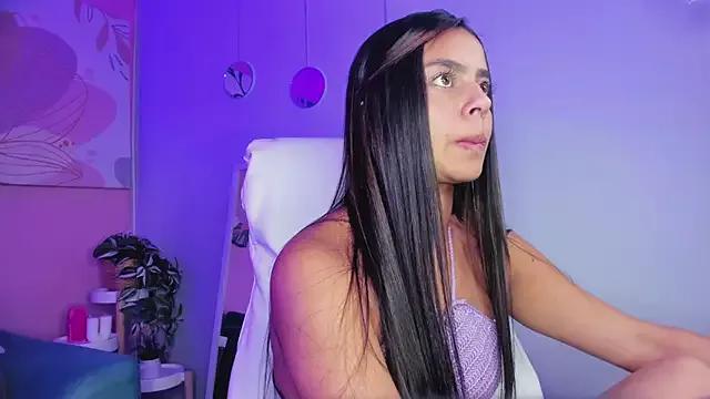 Bella_walker_ from StripChat