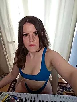 BelleFelicitas from StripChat is Freechat
