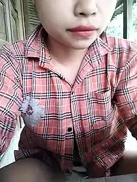 beona-cute from StripChat