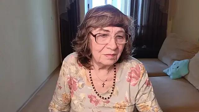 Betty_Brick from StripChat