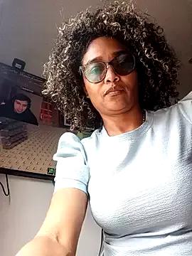 BiiancaEstradaa from StripChat