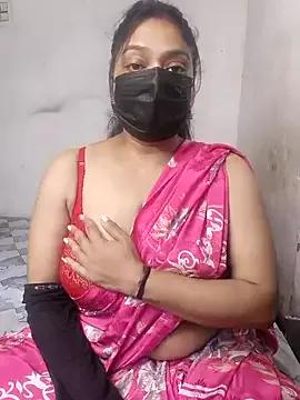 Naked Room Blowjob_Queenindia 