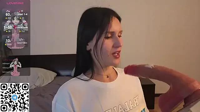 Bonnie_White from StripChat