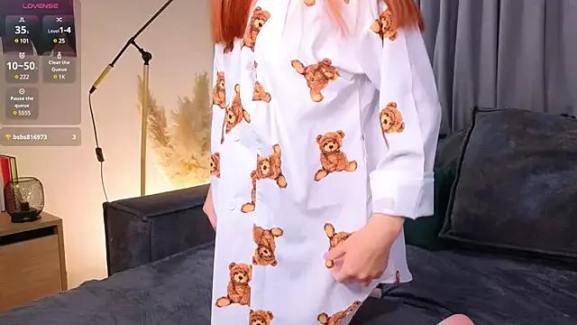 BreeBarrick from StripChat