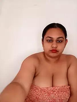 Naked Room bumblebeegirl 