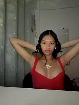 Bunny72772 from StripChat