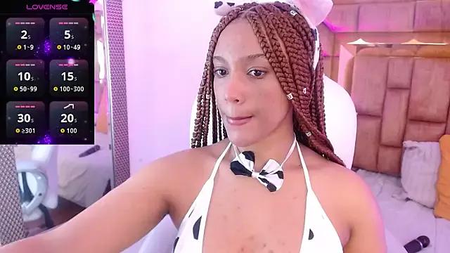 Camila_Mishiima1 from StripChat