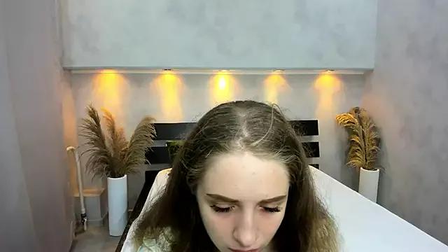 Camilla_Kelly from StripChat