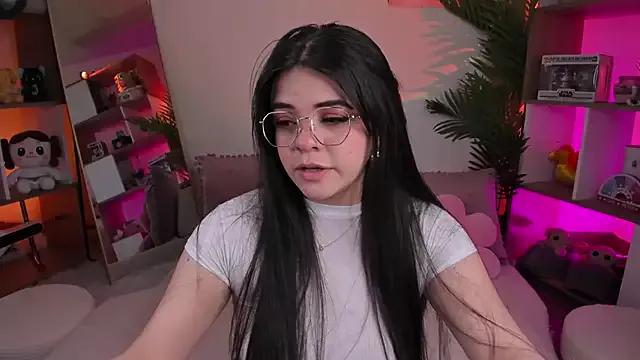 cammiefoalss from StripChat