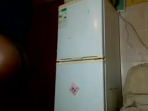 CandyMayaxx2 from StripChat