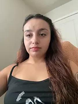 CharmingMaddie from StripChat is Freechat