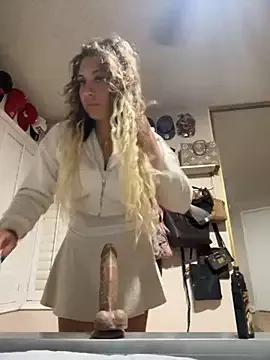 Chicagobabe from StripChat is Freechat