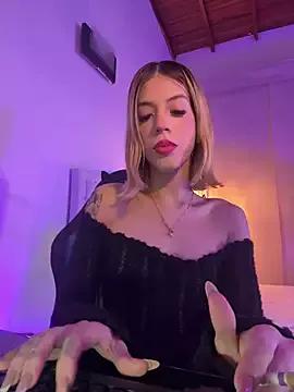 Naked Room Courtney_gonet 