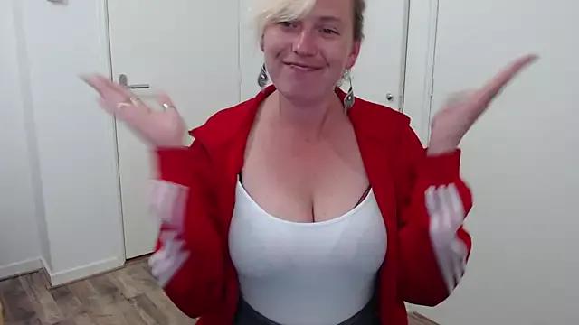 cumfun from StripChat