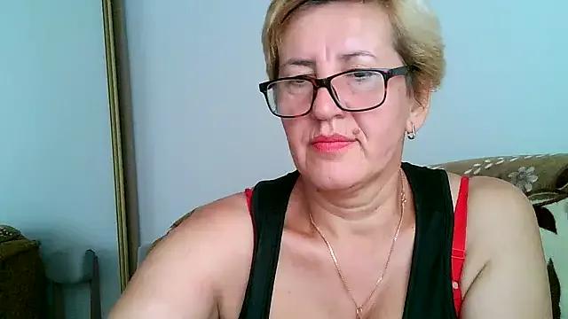 Dana4921 from StripChat