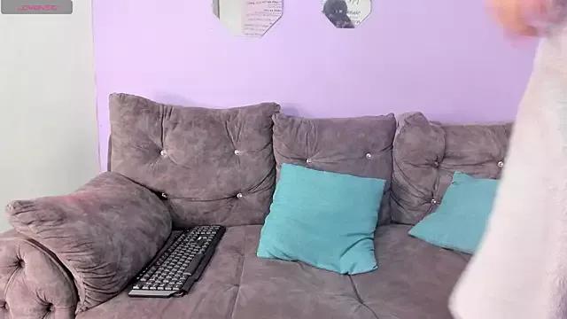 danaa_00 from StripChat