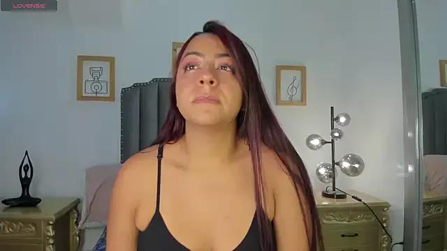 Daniny21 from StripChat