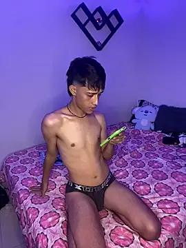 Danny_cute_05 from StripChat