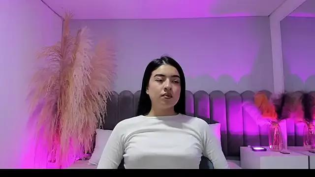 Dayanna_Rose from StripChat