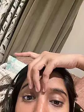 Naked Room desitease 