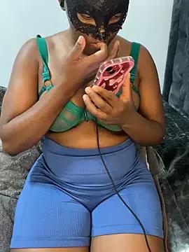 DiosaTheSquirter from StripChat is Freechat