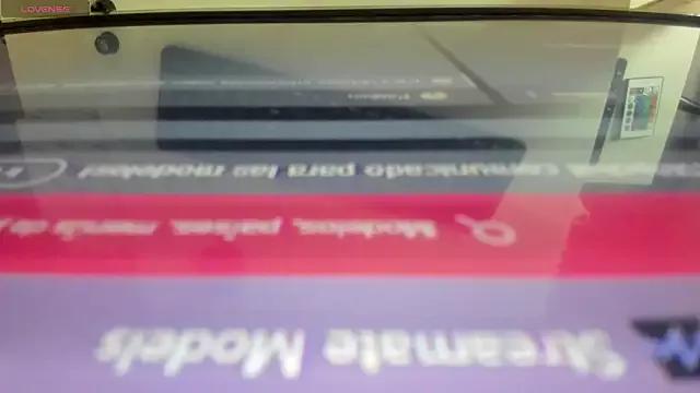 dolly_zoe from StripChat