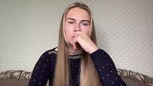dream_alexa from StripChat is Freechat