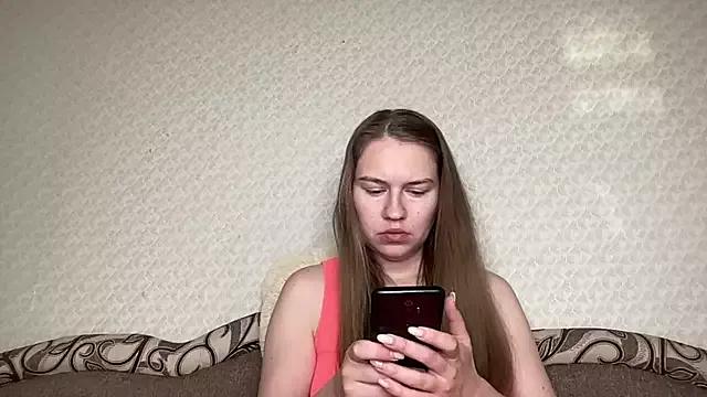 Naked Room dream_alexa 