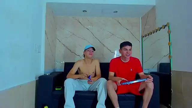 Dreams_Goldens from StripChat