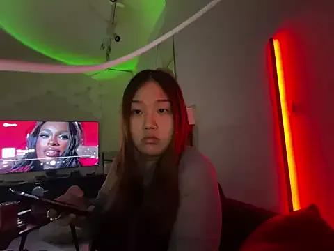 EastJupiter from StripChat