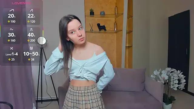 EdinaCordner from StripChat