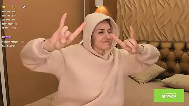 ElvinaCrust from StripChat is Freechat