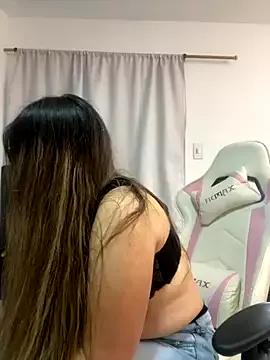 emma_hot2006 from StripChat