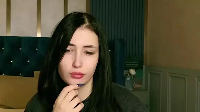 EmmaLawrens from StripChat