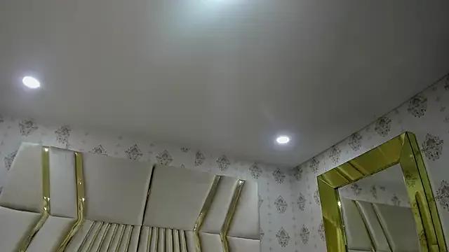 EmmaStonns from StripChat