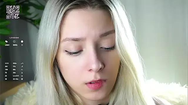EngelFugler from StripChat