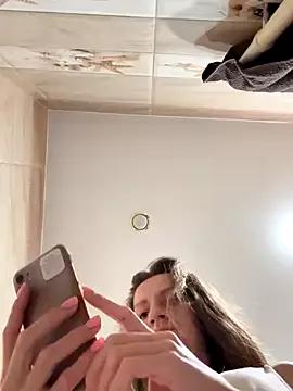 EvvaMur from StripChat