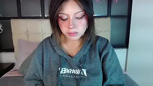 fyreandfox_ from StripChat