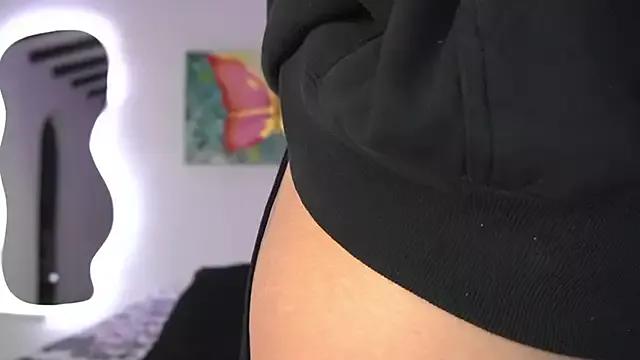 gala_monroe from StripChat