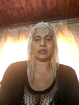 Goodgirlsue_77 from StripChat